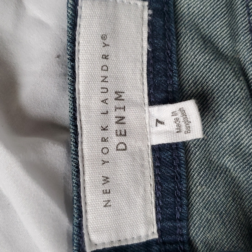 Jean Shorts - Picture 4 of 8